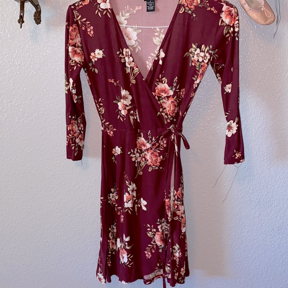 Very cute floral wrap dress